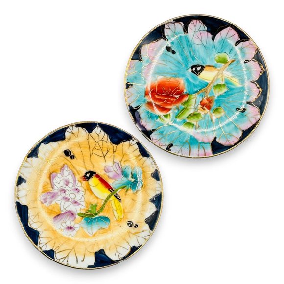 Vintage Chinese Hand Painted Bird on a Branch Trinket Dish / Gold Highlights - Picture 1 of 10